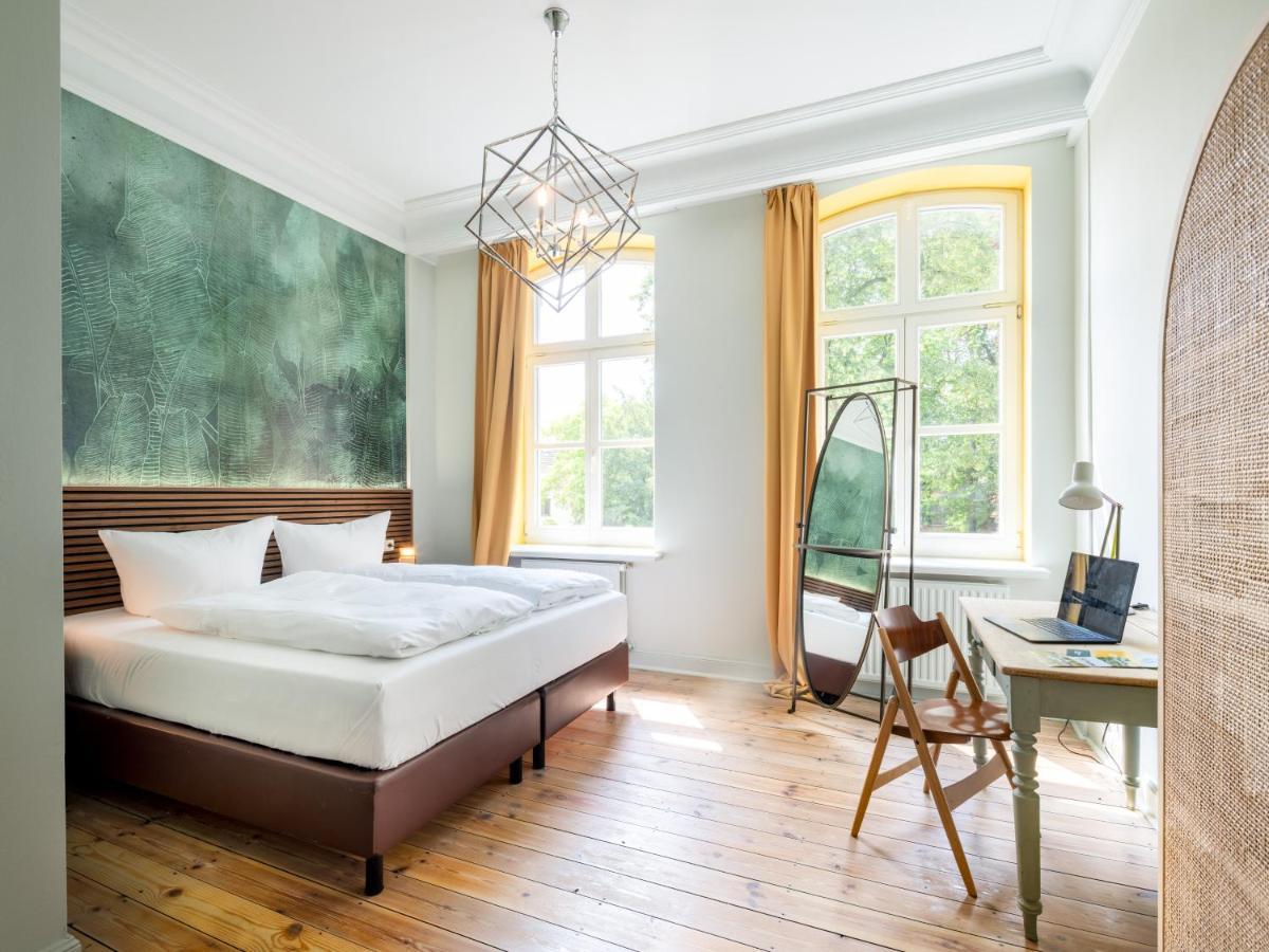 Stuckhotel Fettehenne Ratingen Bagian luar foto